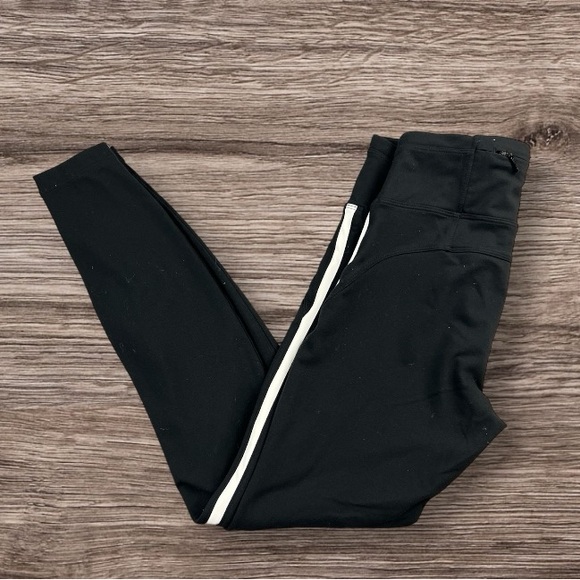 Athleta Metro 7/8 Tight Black Side Stripe Sz: XS - Picture 5 of 12